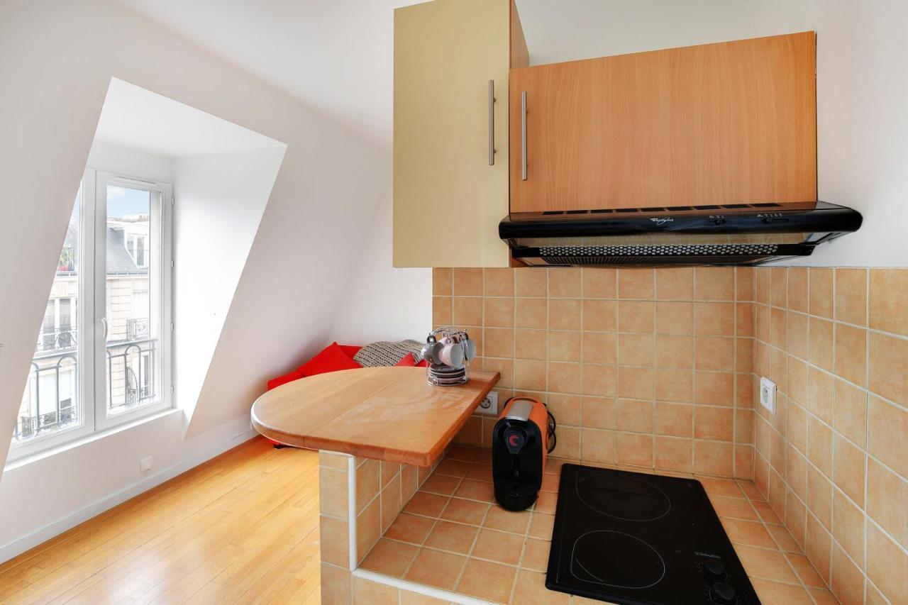 Champs De Mars - Laos Apartment Paris Exterior photo